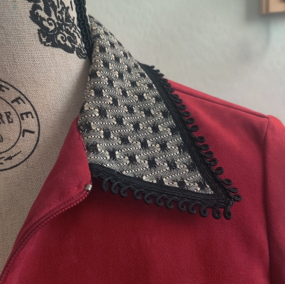 Taylor G Vintage Deep Red zip up Jacket lace detail accents business casual (S) - Picture 3 of 10